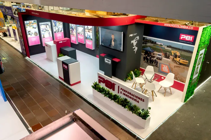 Stand Comercial de Alto Impacto
