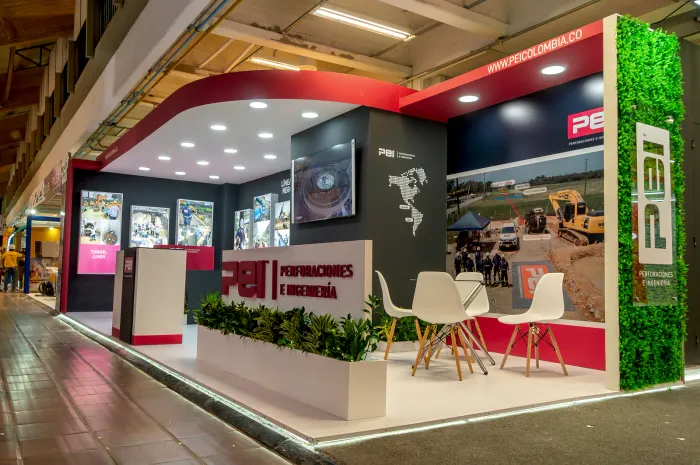 Stand Comercial de Alto Impacto